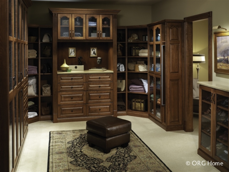 Wood Veneer Closet 3